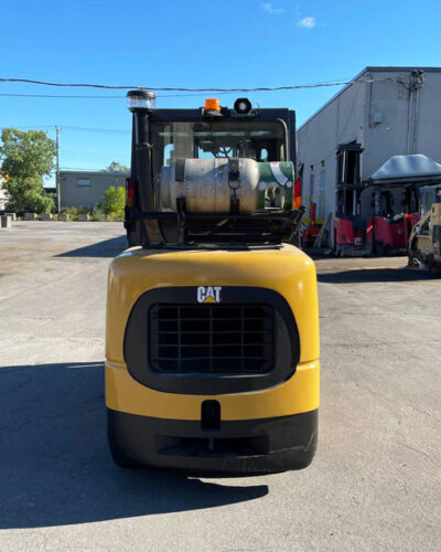 Chariot élévateur Caterpillar GC55K 12000 Lbs avec cabine