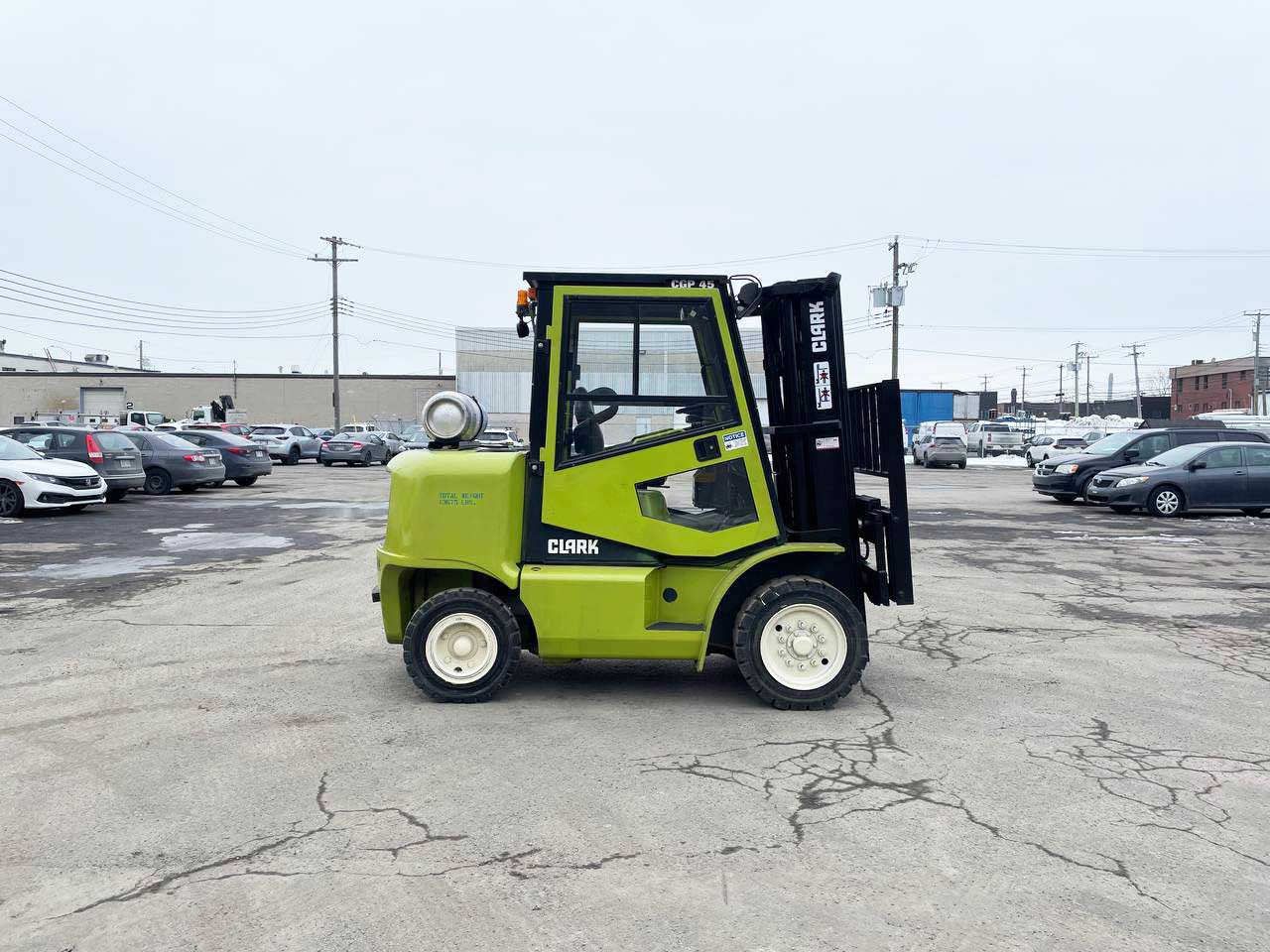 Outdoor Lpg Forklift Clark Cgp With Cabin Lbs Forklift Plus