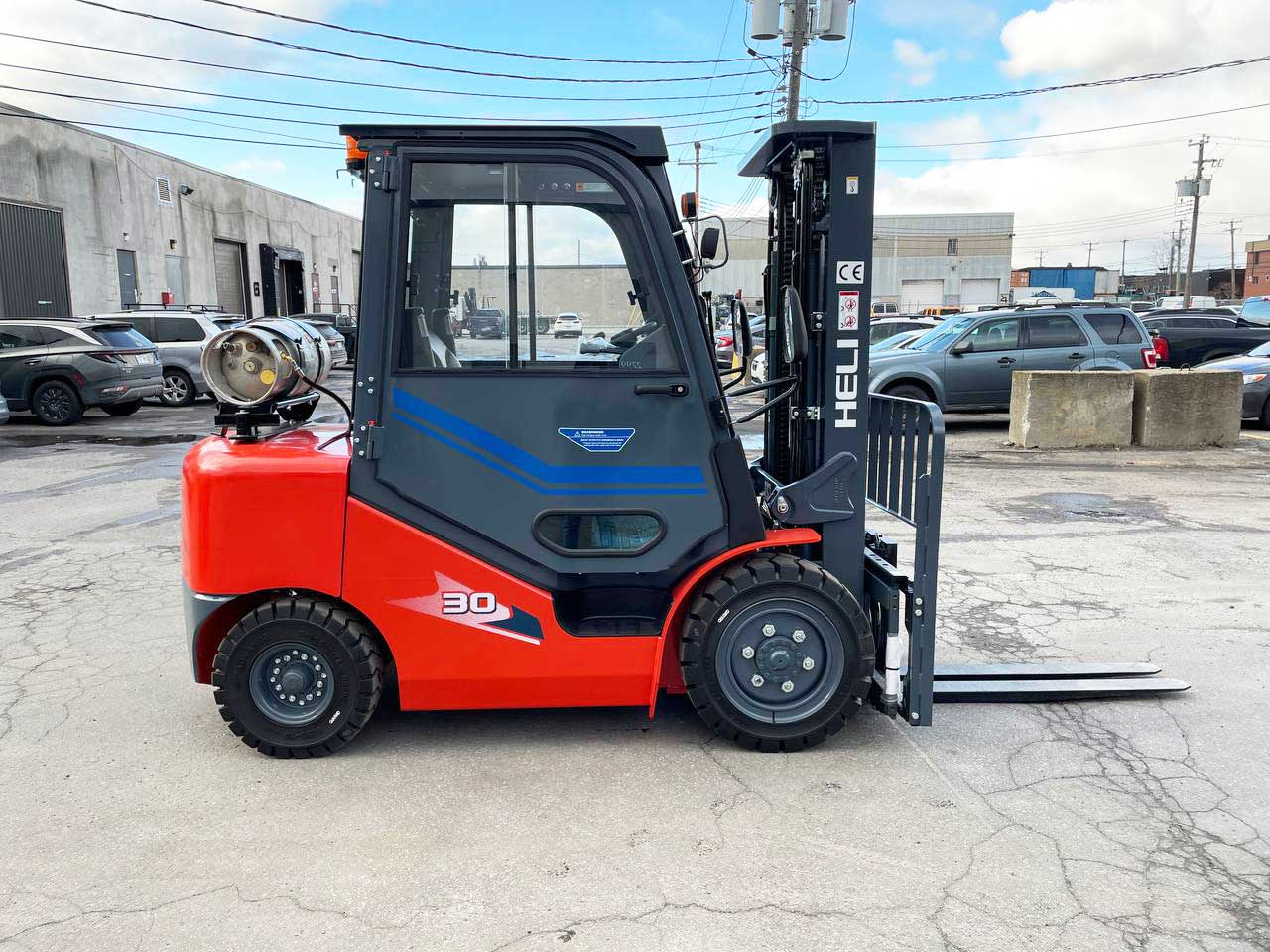 Chariot élévateur Heli CPYD25 Propane 5000 lb » FORKLIFT PLUS